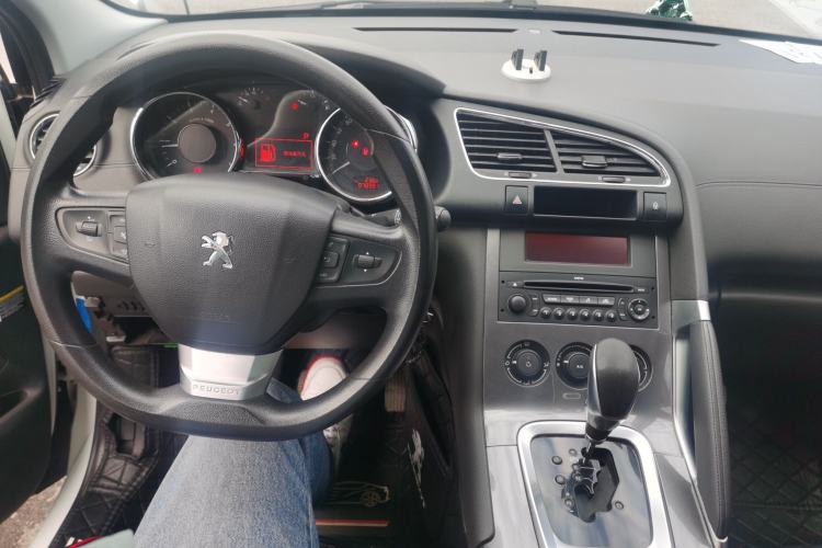 Used Peugeot 3008 2016 1.6THP Automatic Classic Edition
