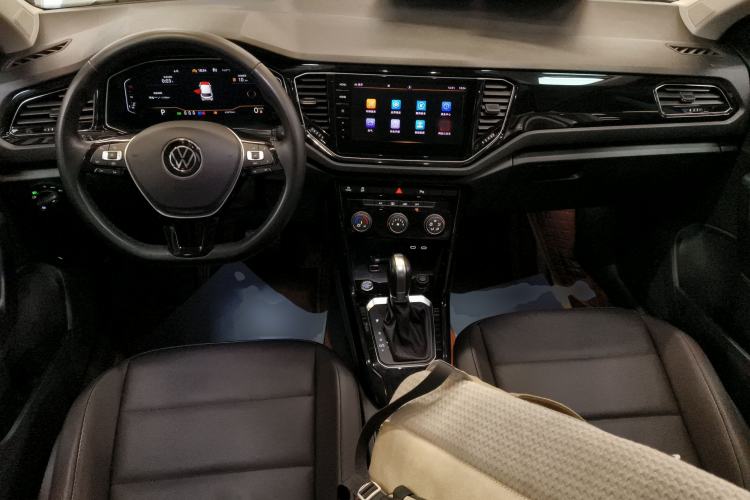 Used Volkswagen T-ROC 2022 280TSI DSG Two-Wheel Drive Comfort PLUS
