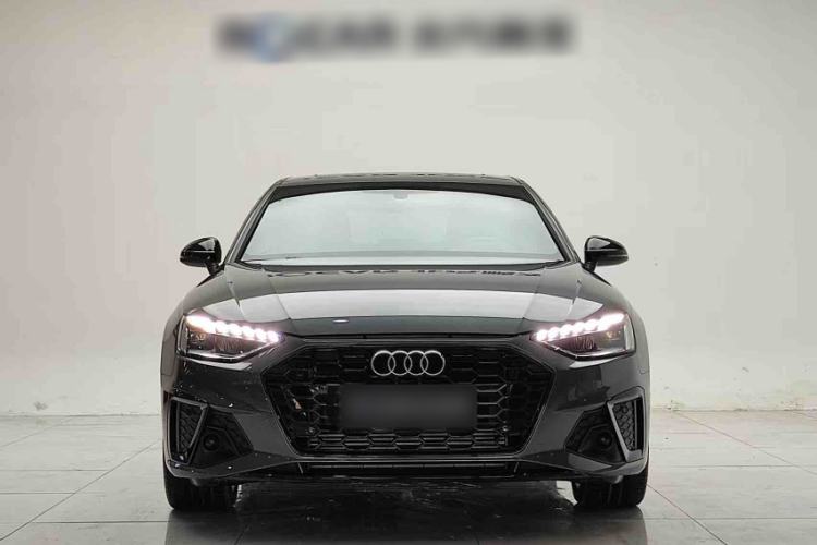 Used Audi A4L 2023 40 TFSI Luxury Dynamic Model
