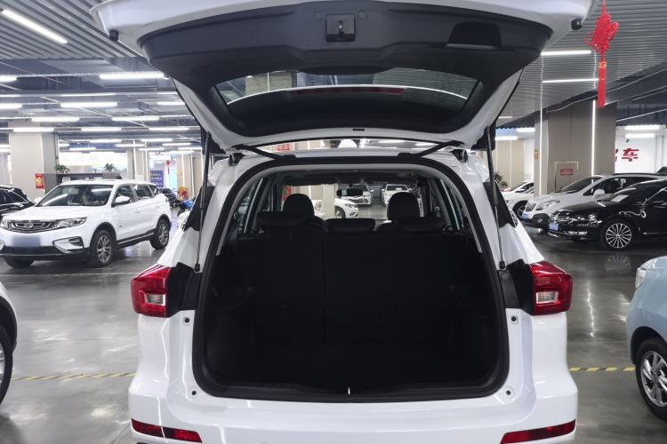 Used Haval M6 2019 1.5T DCT Two-Wheel Drive Elite Version China VI Standard
