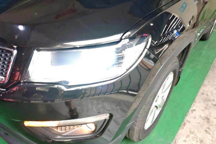 Used  Compass 2019 220T Automatic Enjoyment Version
