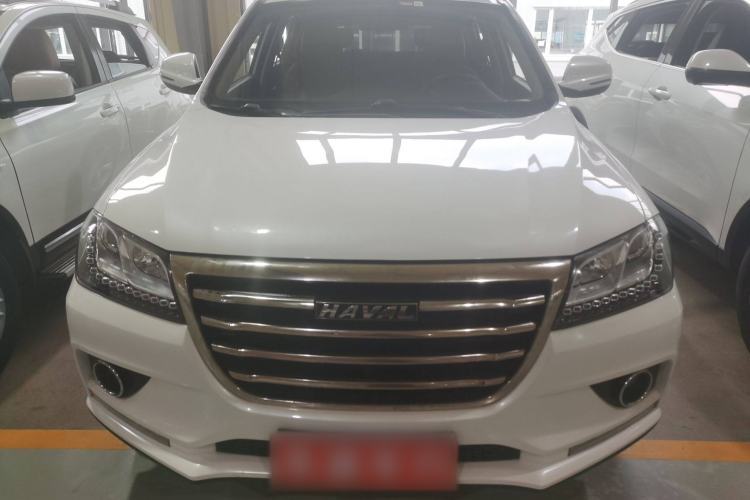 Used Haval H2 2018 1.5T Dual-Clutch Two-Wheel Drive Fashion Model China VI Standard
