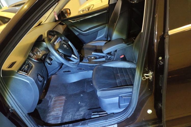 Used Skoda Octavia 2016 1.6L Automatic Smart Drive Edition
