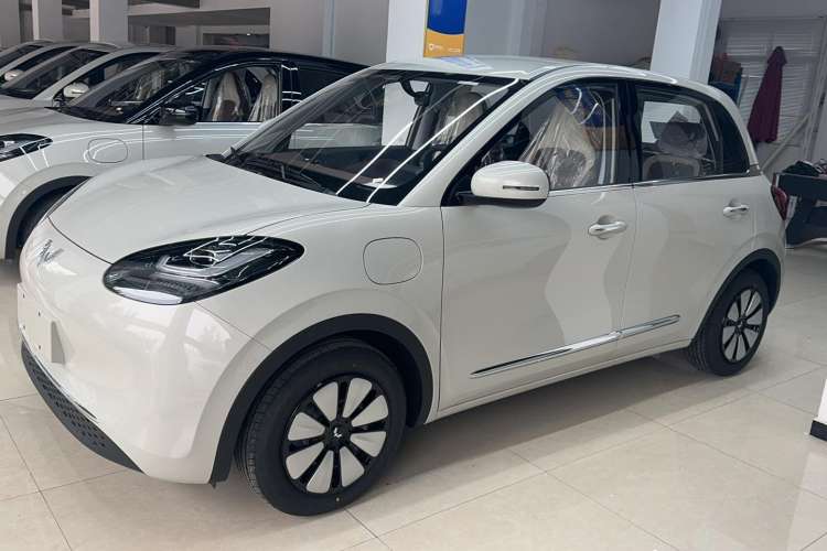 Used Wuling Bingo 2024 333 km Enjoyment Version
