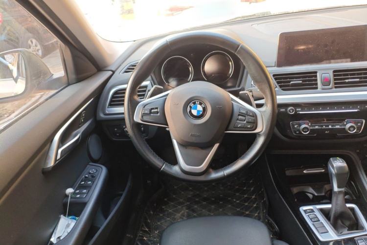 Used BMW 1 Series 2018 120i Design Package Model