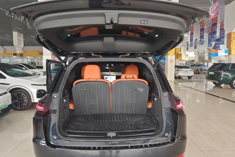 Used Li Auto L9 2023 Pro Model
