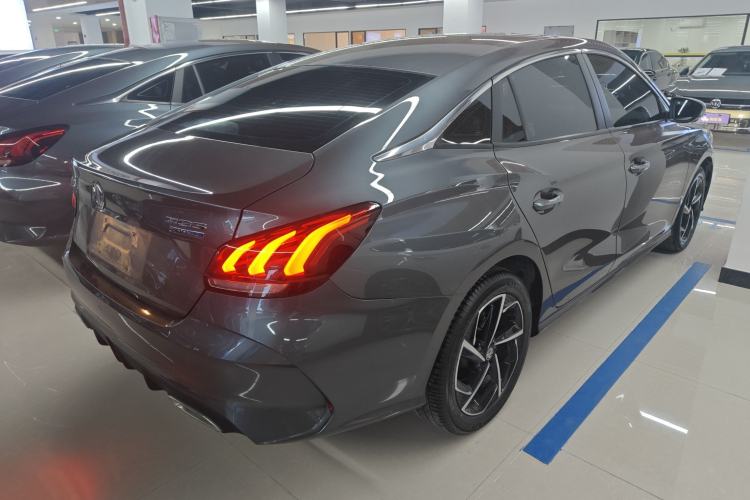 Used MG 5 2021 Revised 300TGI DCT Elegant Luxury Flagship Edition
