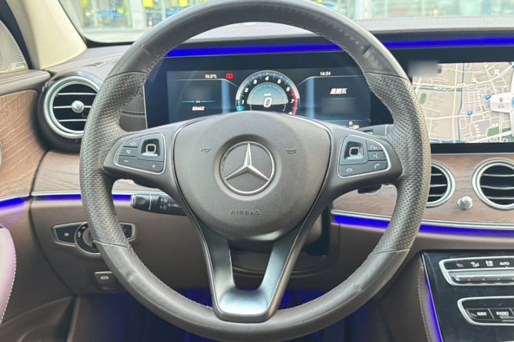 Used Mercedes-Benz E-Class 2016 E 300 L Stylish Model
