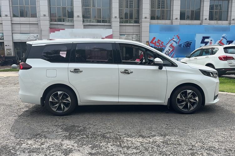 Used GAC Trumpchi M6 2021 PRO 270T DCT Luxury Edition
