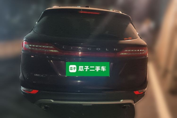 Used Lincoln MKC 2017 2.0T Two-Wheel Drive Deluxe Edition
