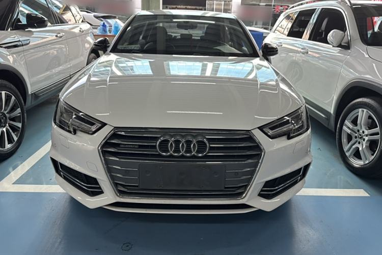 Used Audi A4L 2018 30th Anniversary Edition 45 TFSI quattro Individual Sport Edition

