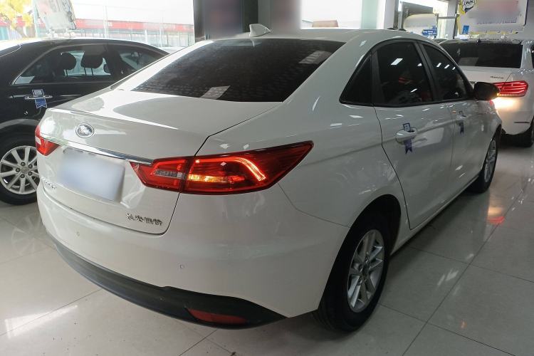 Used Ford Escort 2019 Revised 1.5L Automatic ZhiXiang Version China VI Standard
