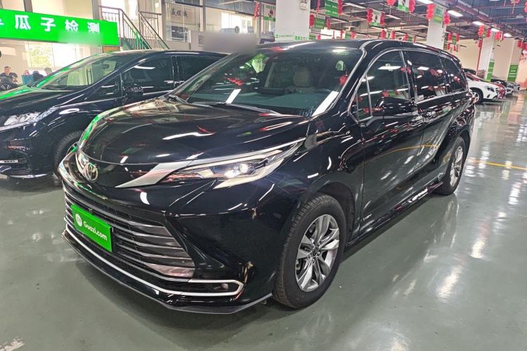 Used Toyota Sienna 2024 2.5L Hybrid Four-Wheel Drive Prestige Edition
