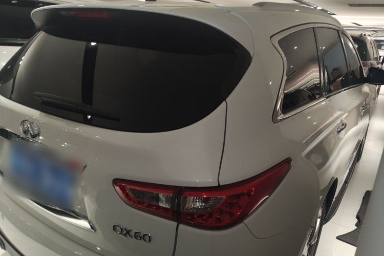 Used Infiniti QX60 2014 2.5 S/C Hybrid All-Wheel-Drive Versatile Edition
