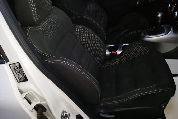 Used Infiniti ESQ 2014 1.6L Spontaneous Edition