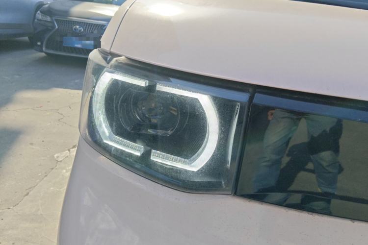 Used Wuling Hongguang MINIEV 2021 Macaron Premium Model – Lithium Iron Phosphate
