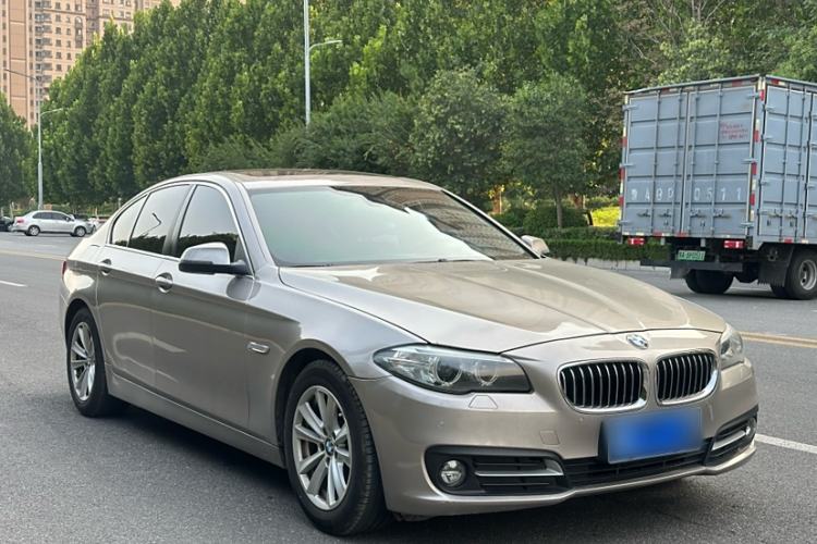 Used BMW 5 Series 2014 520i Elegant Edition
