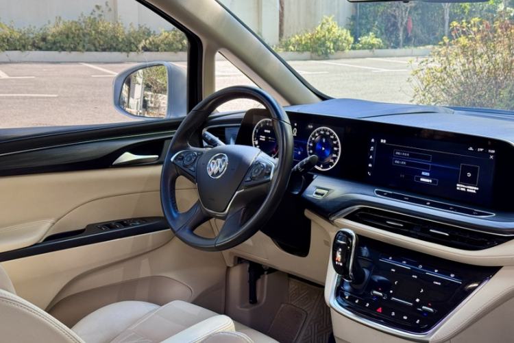 Used Buick GL8 2023 ES Lu Zun Luxury Model
