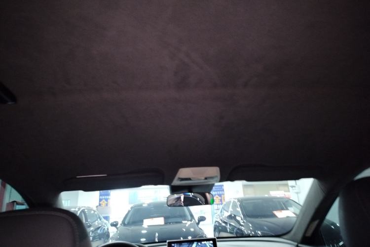 Used Hongqi E-QM5 2024 610 km PLUS
