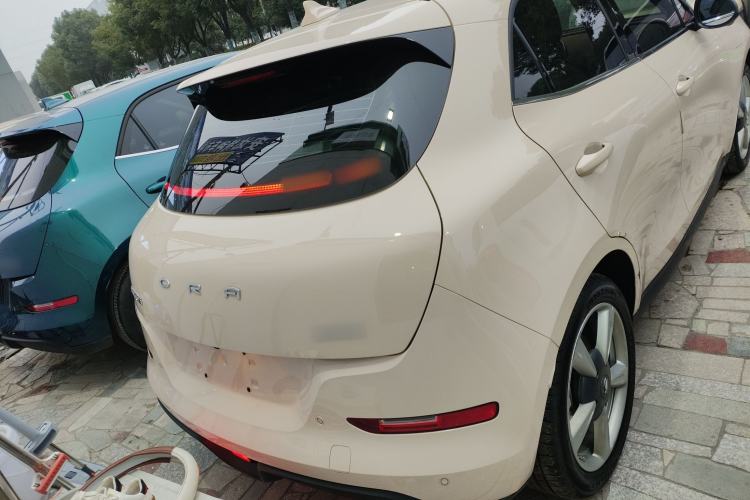 Used ORA Good Cat 2023 401 km Standard Range Luxury Version Lithium Iron Phosphate
