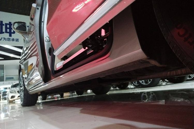 Used Buick GL8 2023 ES Lu Zun Luxury Model
