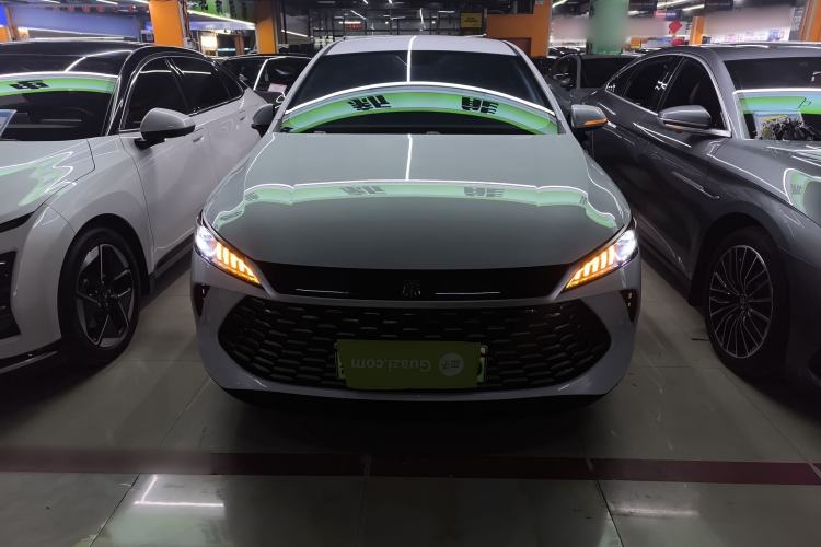 Used BYD Qin PLUS 2025 DM-i Smart Drive 55KM Leading Model
