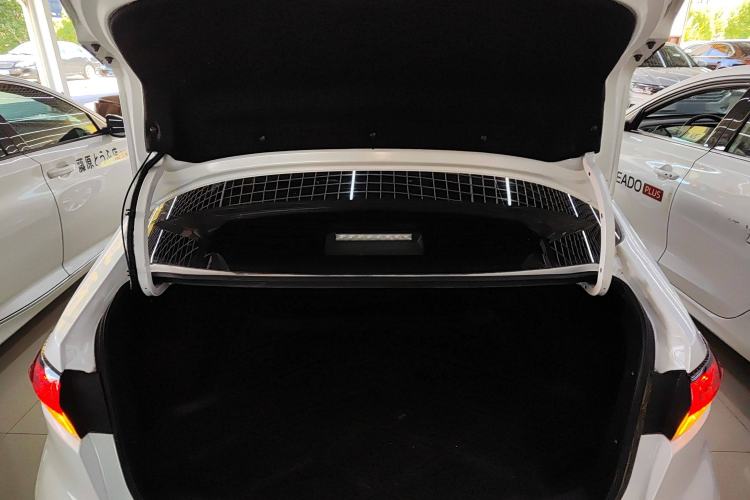 Used Toyota Levin 2021 185T CVT Luxury Edition
