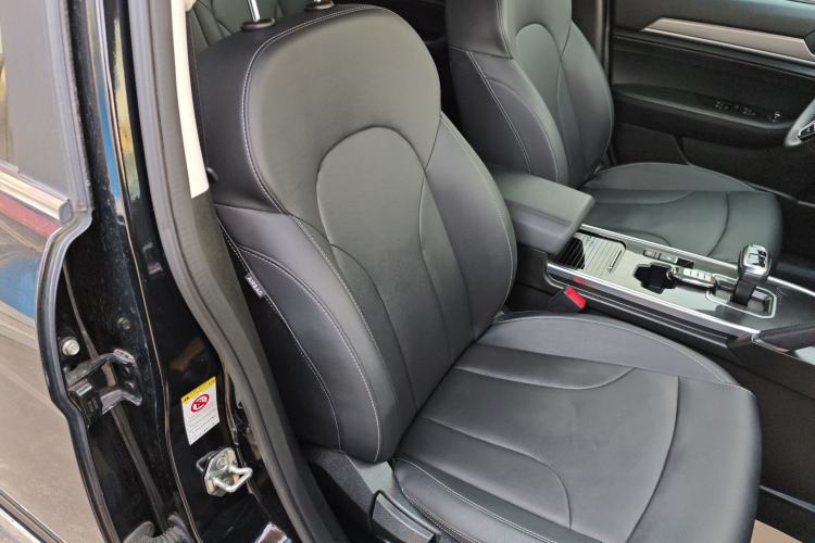 Used Haval H6 2021 Sport Edition 1.5T Automatic Elite Smart Connectivity Model U-Shape Grille
