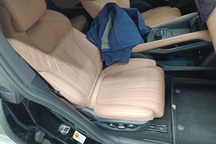 Used BYD Song L EV 2024 662 km Excellence Version
