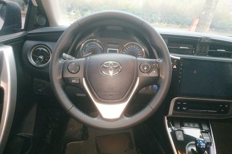 Used Toyota Corolla 2017 Revised Dual-Engine 1.8L E-CVT Elite Edition