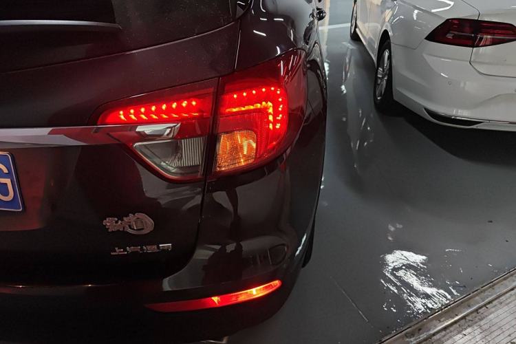 Used Buick Envision 2017 28T Four-Wheel Drive Elite Model
