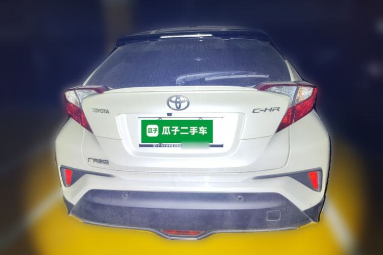 Used Toyota C-HR 2018 2.0L Leading with Sunroof China VI Standard
