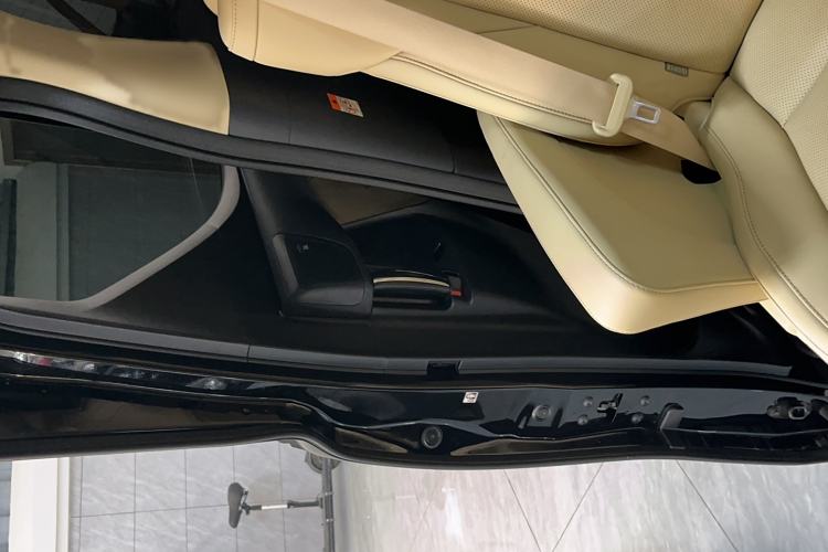 Used Toyota Alphard 2021 Dual-Engine 2.5L Luxury Edition
