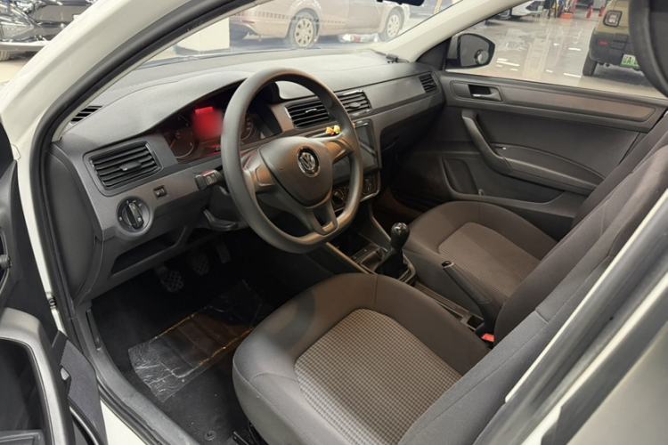 Used Volkswagen Santana 2021 1.5L Manual Fashion Edition
