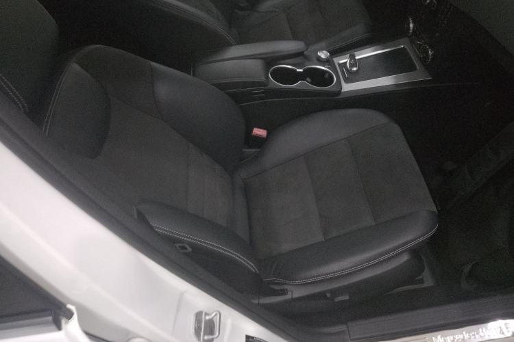 Used Mercedes-Benz GLK-Class 2015 GLK 300 4MATIC Fashion Edition Ultimate Version