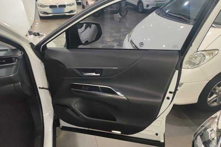 Used Toyota Venza 2022 2.0L CVT Two-Wheel Drive Prestige Edition
