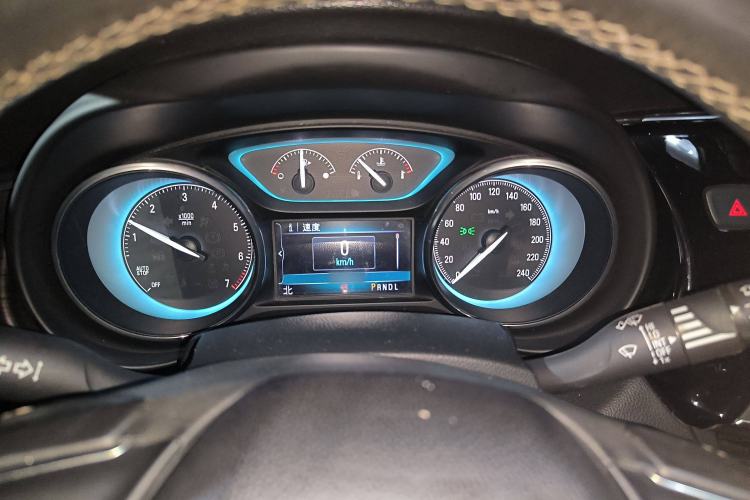 Used Buick Envision 2017 28T Four-Wheel Drive Elite Model
