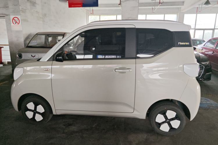 Used Wuling Hongguang MINIEV 2024 3rd Generation 215km Advanced Version
