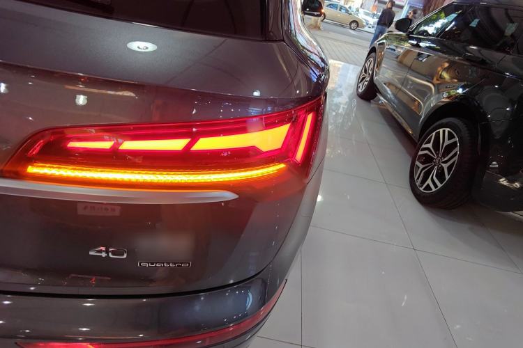 Used Audi Q5L 2022 40T Luxury Dynamic Model
