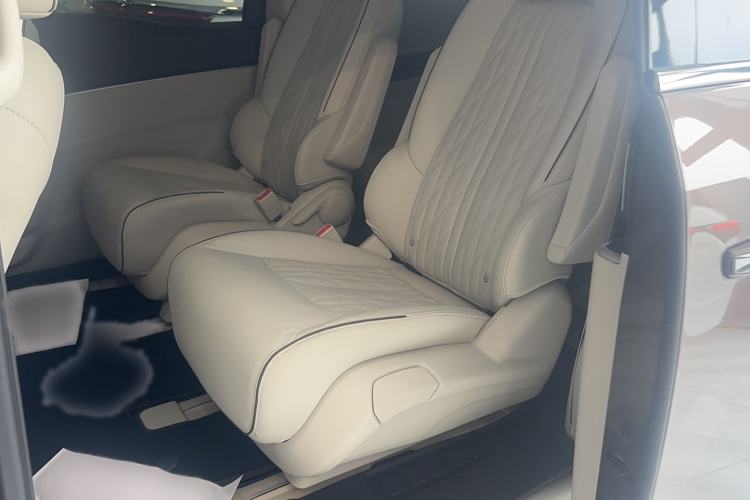 Used Buick GL8 2022 Land Business Class 652T Luxury Model
