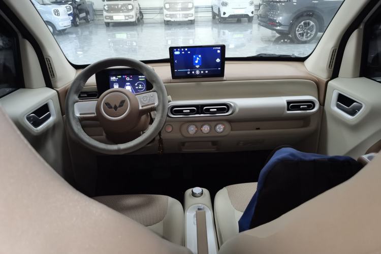Used Wuling Hongguang MINIEV 2024 3rd Generation 215km Youth Edition
