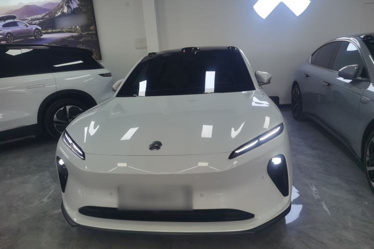 Used Nio ET5T 2023 75 kWh Touring