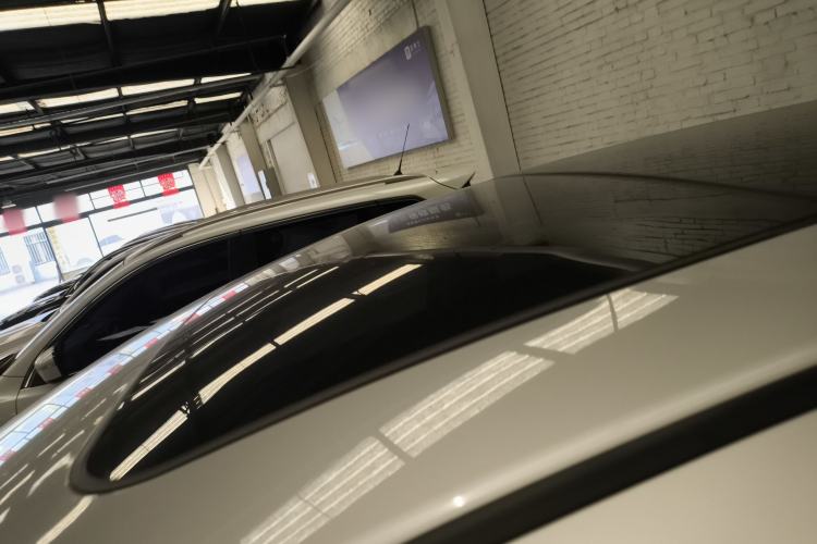 Used Honda Vezel 2016 1.8L CVT Front-Wheel Drive Pioneer Edition
