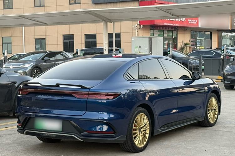 Used BYD Han 2023 EV Champion Edition 506KM Front-Wheel-Drive Premium Model
