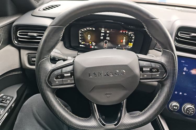 Used Lynk & Co 03 2022 2.0TD DCT GenioPlus