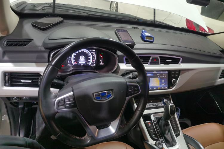 Used Geely Auto Emgrand X7 Sport 2016 1.8TD Automatic ZhiZun Version
