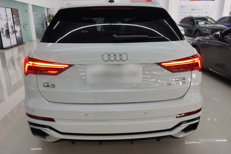 Used Audi Q3 2024 35 TFSI Fashion Dynamic Edition
