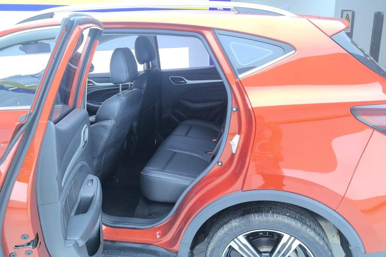 Used MG ZS 2018 1.5L Automatic Luxury Edition China V Standard
