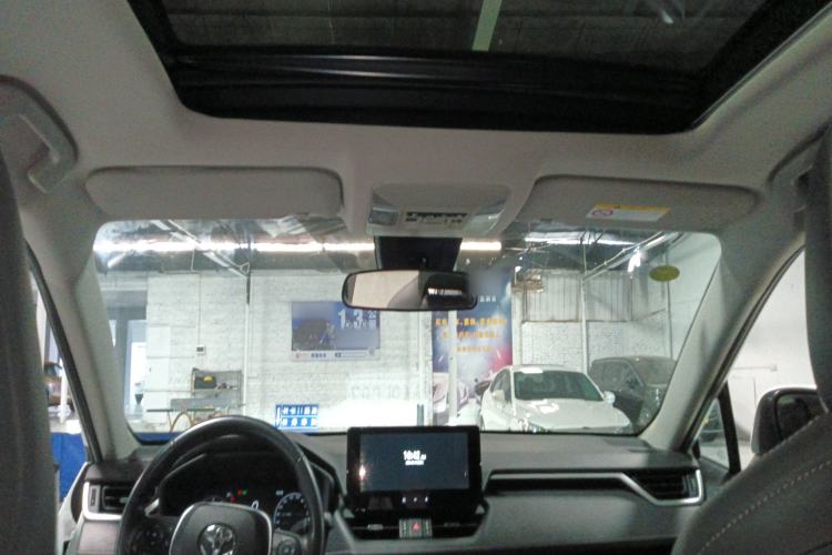 Used Toyota Wildlander 2023 2.0L CVT Four-Wheel Drive Luxury PLUS Edition
