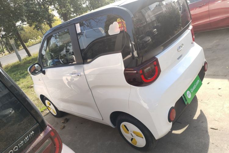 Used Chery QQ Ice Cream 2022 170km Sundae Phosphate Lithium-Ion
